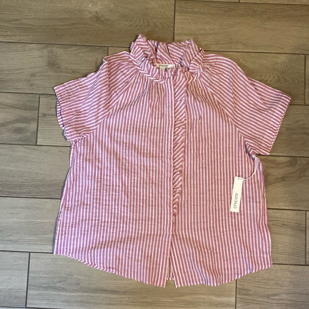 Chico’s Short Sleeved Shirt